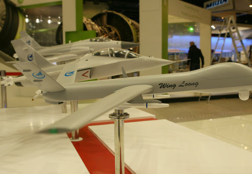 �Y�ψD�������o�˙Cģ��