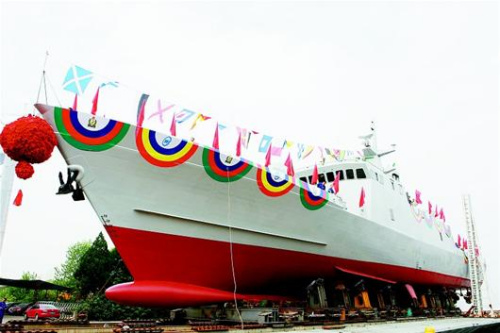 �Ї����ڇ���ĳ���͑�(zh��n)��Şͧ