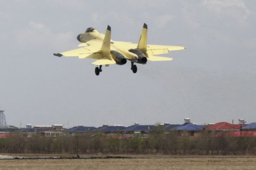 ��15Ş�d�𶷙C