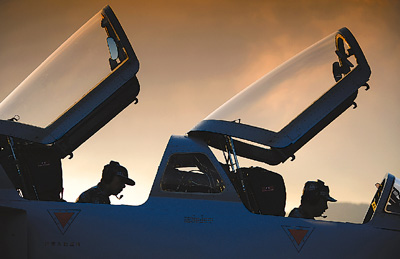 �Cе���鄂���_�麣�Ě��Z��7���w������C�M���{ԇ�� �������A��ӛ�� ���z