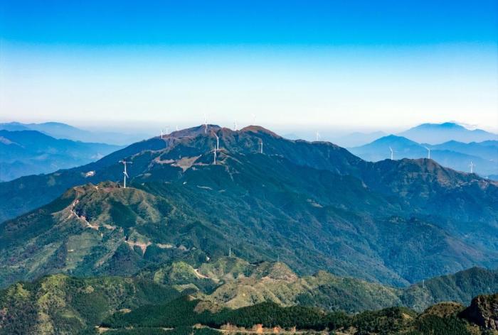 廣西羅城：風力發電繪就壯美生態畫卷