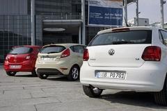 ������Ԓ ��Polo���ȼ����A/�W��Corsa