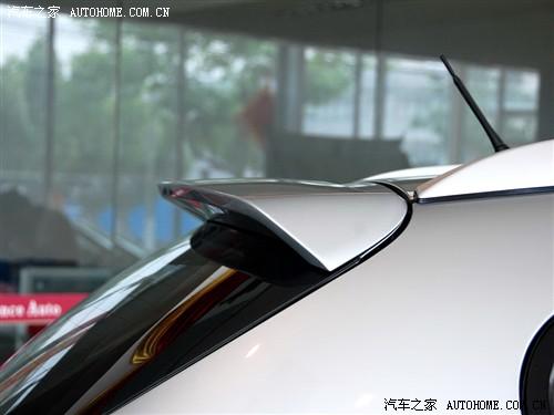 汽車之家 華晨中華 中華駿捷cross 09款 1.5手動豪華型