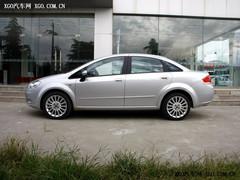 ����߀������1.6L�����b�����l�әC܇��