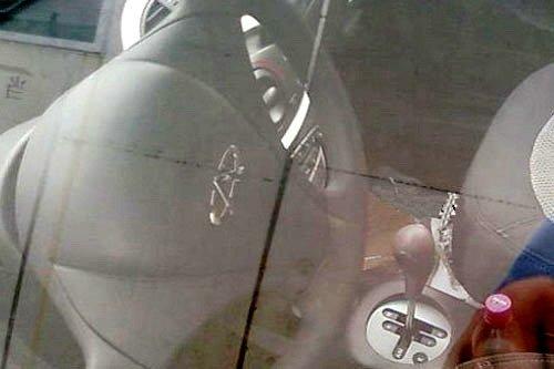 ����ʮ������ ����M1����1.3L AMT܇�� ��܇֮��