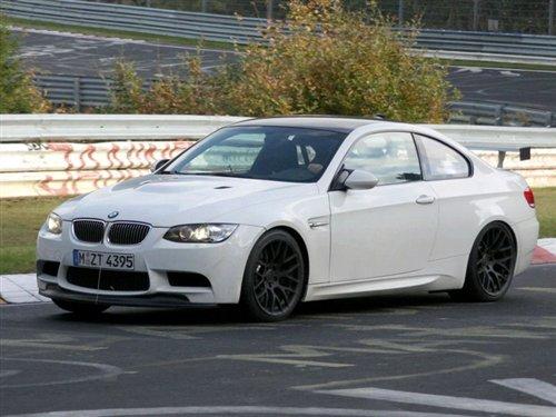 GT4��·�������ƌ��RM3��܇��ՙ���ع� ��܇֮��