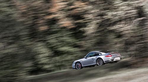 �C�����|(zh��)������ԇ�{���r���¿�911 Turbo