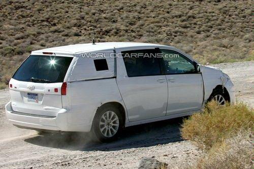 ��12�°l�� 2011���S��Siennaՙ���ع� ��܇֮��