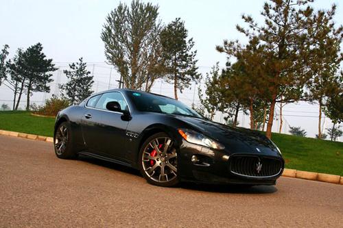 ��ħ�����ԇ�{��ɯ����GranTurismo S ��܇֮��