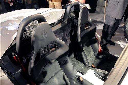 ���p�ı��r�� �¿�Boxster Spyder�l�� ��܇֮��