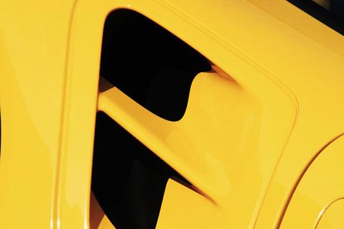 �ٶ�ˇ�g ����ԇ�{�¿�r��911 Turbo