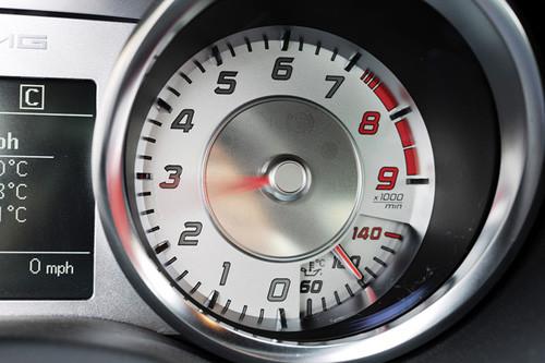 �����جF ����ԇ÷ِ��˹-���YSLS AMG