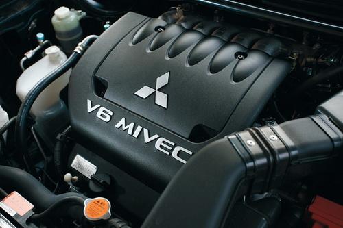 ���m���ء�����ԇ�{�����T�՚WƷ��SUV